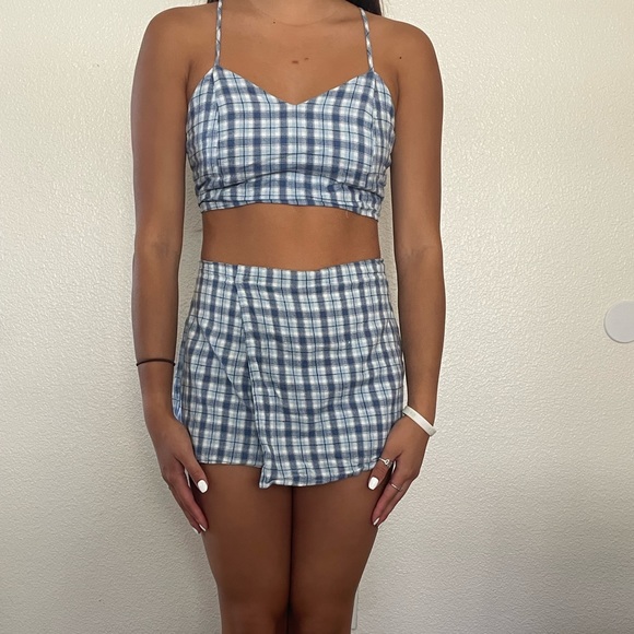 Set from the melrose trading post, shorts that look like a skirt, matching top - Picture 1 of 3